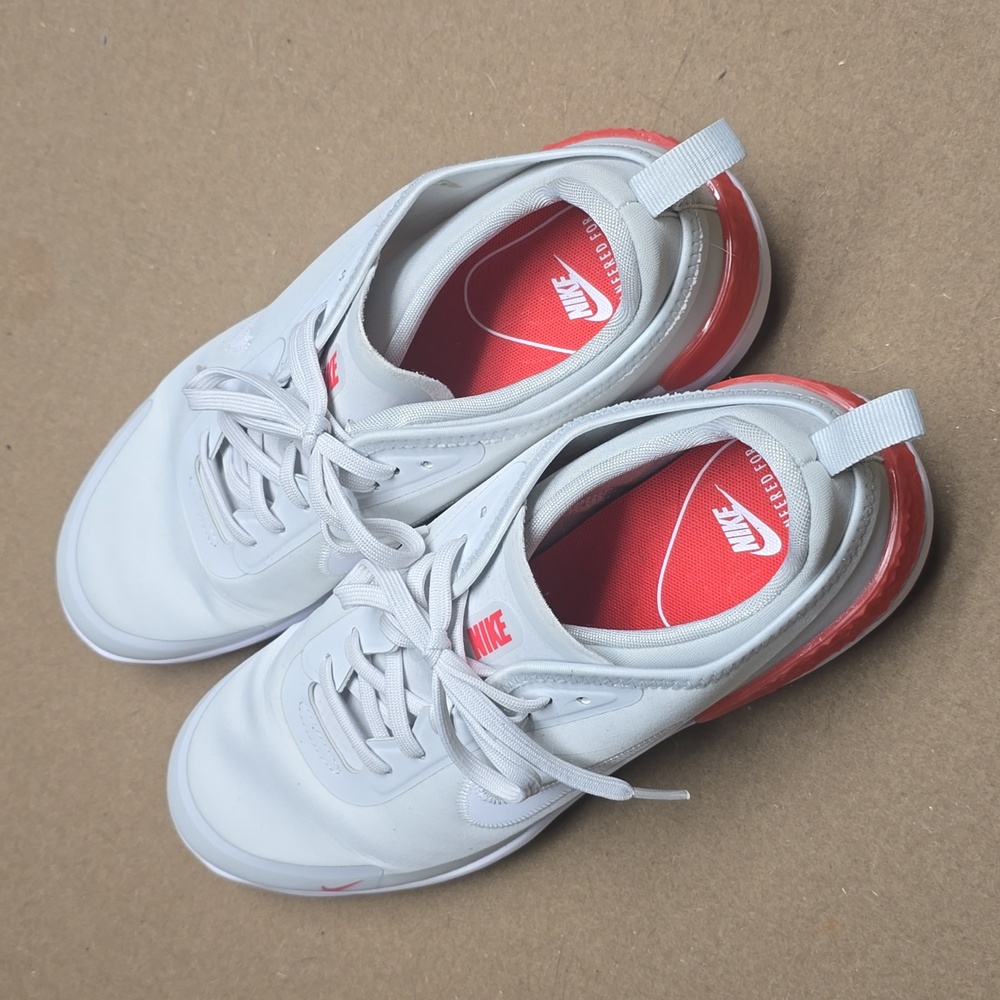 Nike Size 11 - Picture 4 of 8